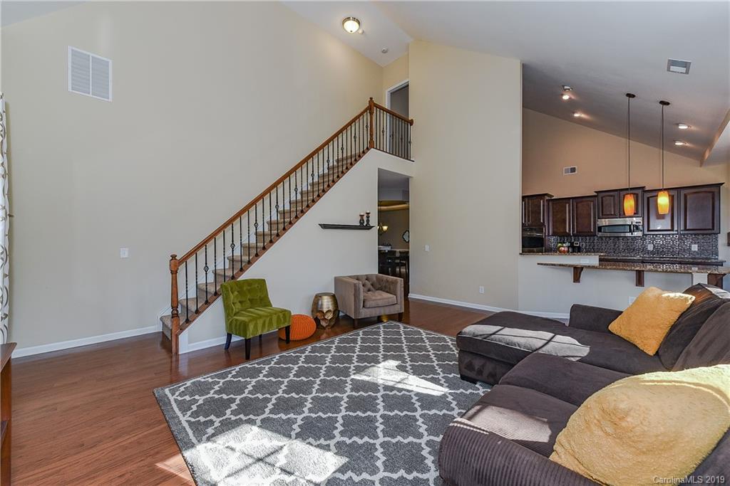 10133 Loch Lomond Drive Charlotte NC 28278