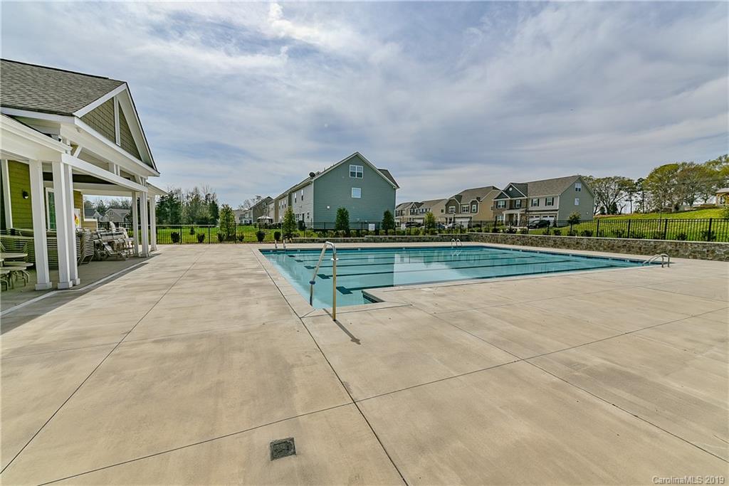 10133 Loch Lomond Drive Charlotte NC 28278