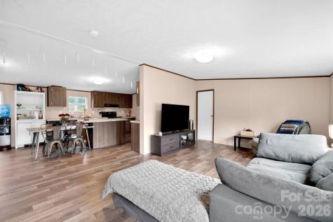 812 Dallas Spencer Mountain Road Dallas NC 28034
