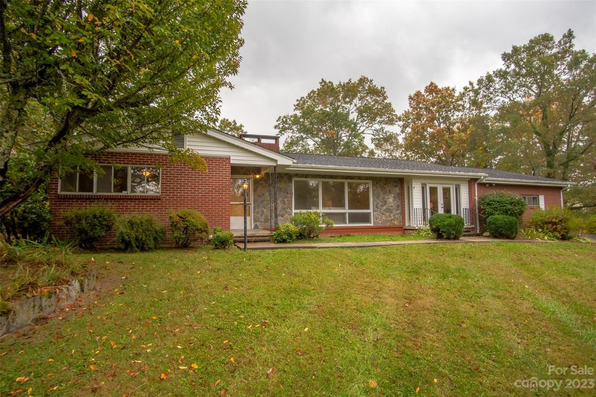 271 Gudger Hill Road Cullowhee NC 28723