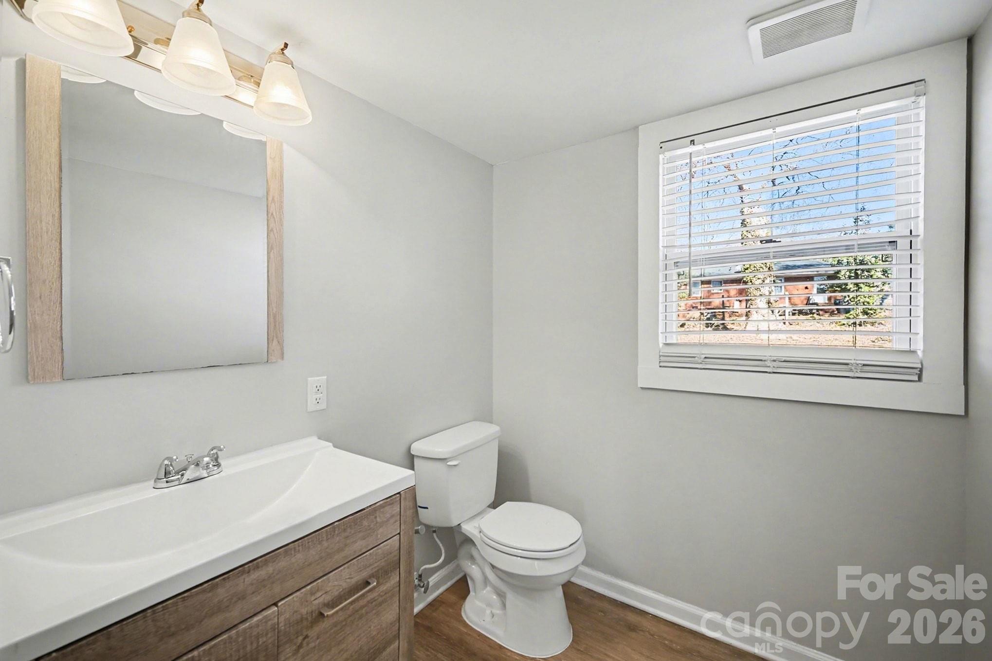 6626 Glenmoor Drive Charlotte NC 28214