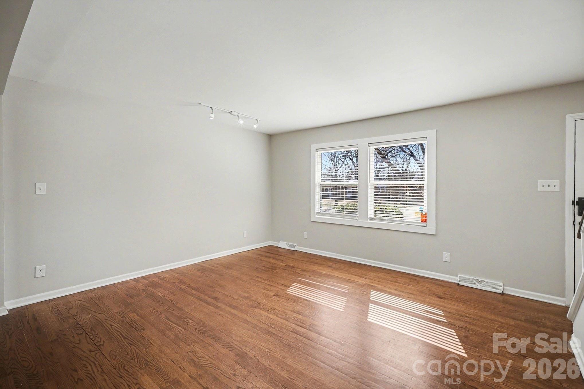 6626 Glenmoor Drive Charlotte NC 28214