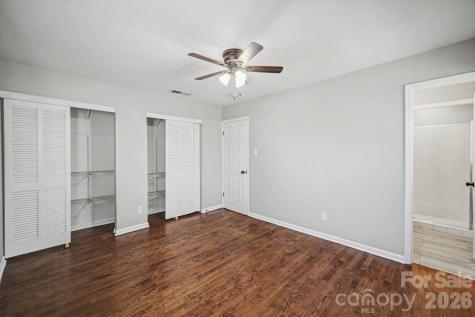 6626 Glenmoor Drive Charlotte NC 28214