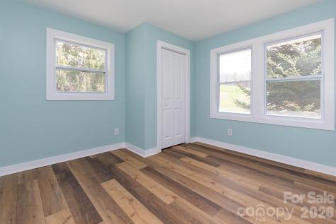 4755 Us 23 Highway Mars Hill NC 28754