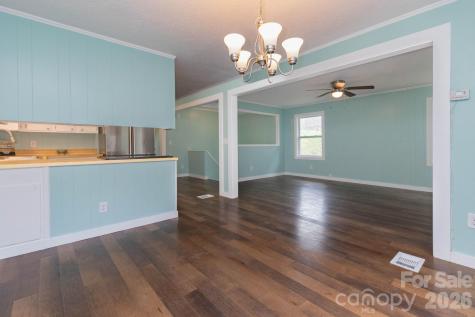 4755 Us 23 Highway Mars Hill NC 28754