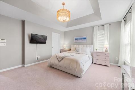 2301 Whitford Lane Charlotte NC 28210