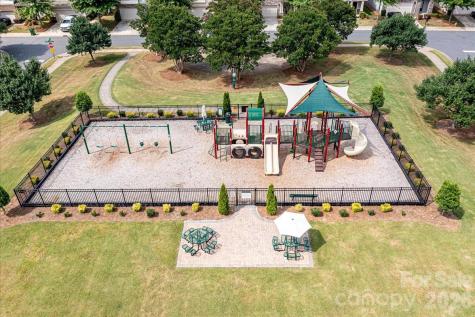 2301 Whitford Lane Charlotte NC 28210