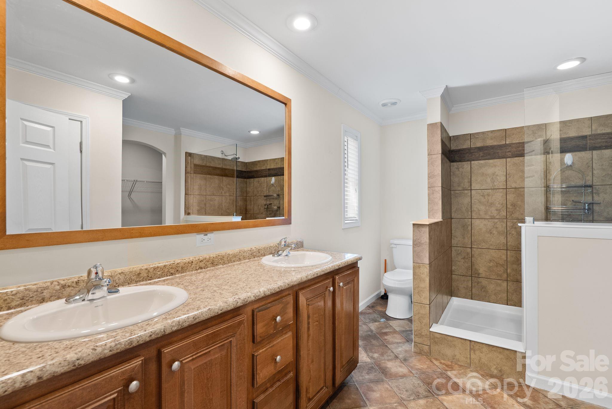 40 New Elijah Way Fletcher NC 28732