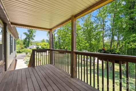 40 New Elijah Way Fletcher NC 28732