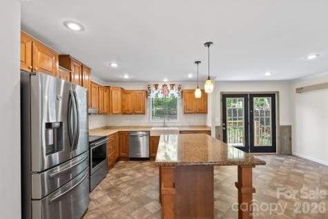 40 New Elijah Way Fletcher NC 28732
