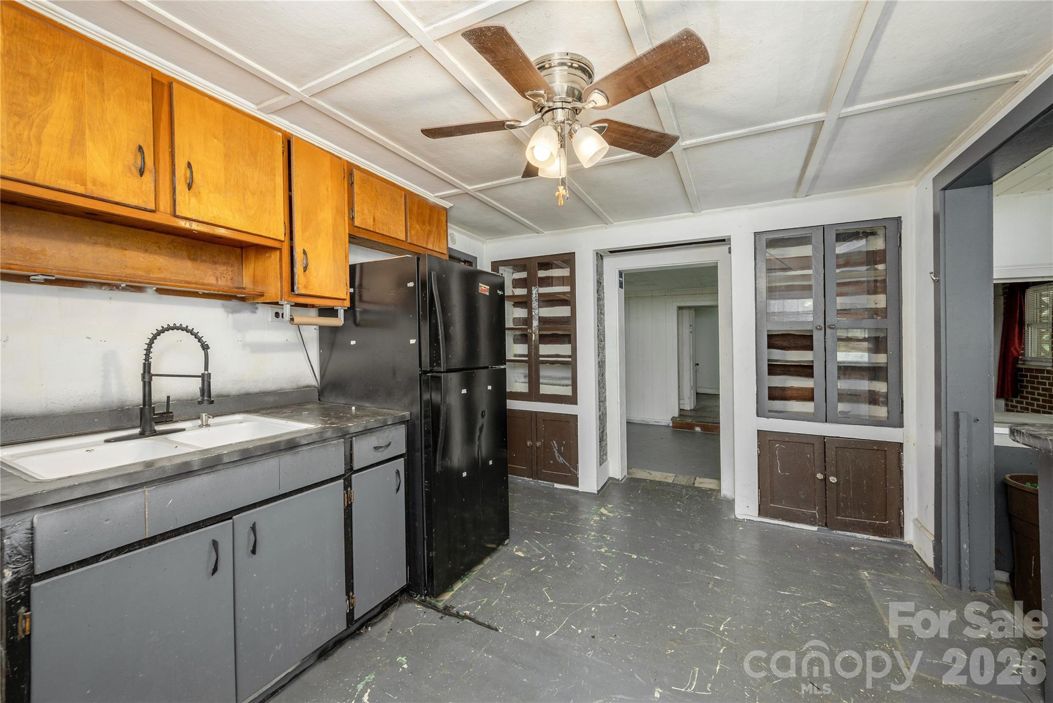 603 Halsbury Avenue Hendersonville NC 28791