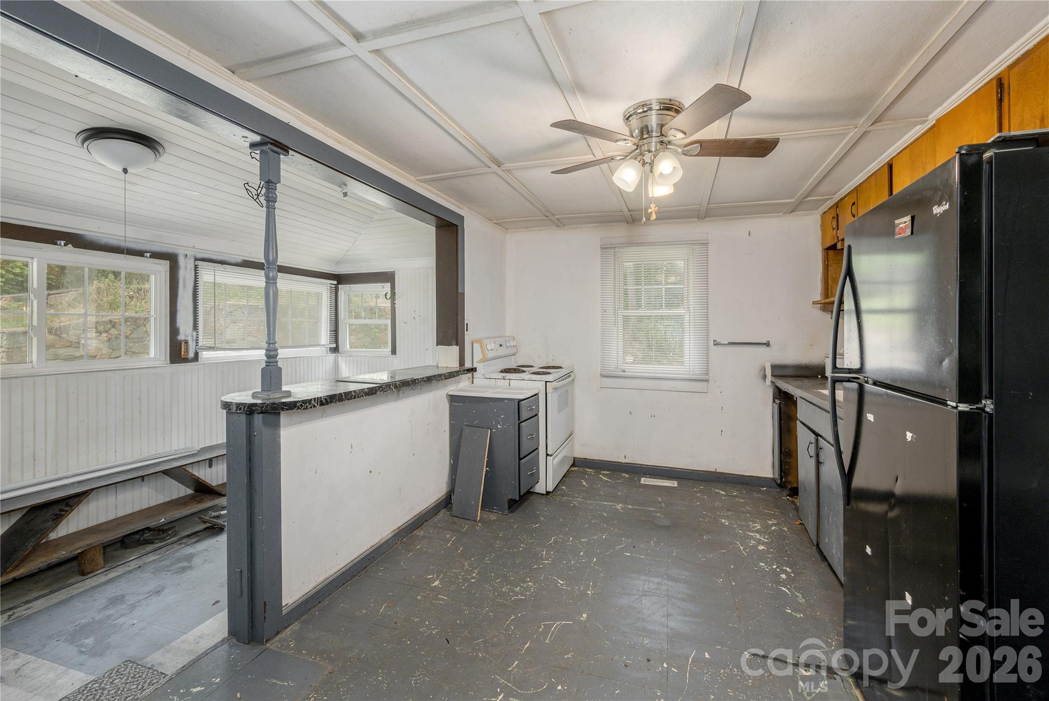 603 Halsbury Avenue Hendersonville NC 28791