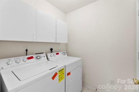10215 Orchard Grass Court Charlotte NC 28278