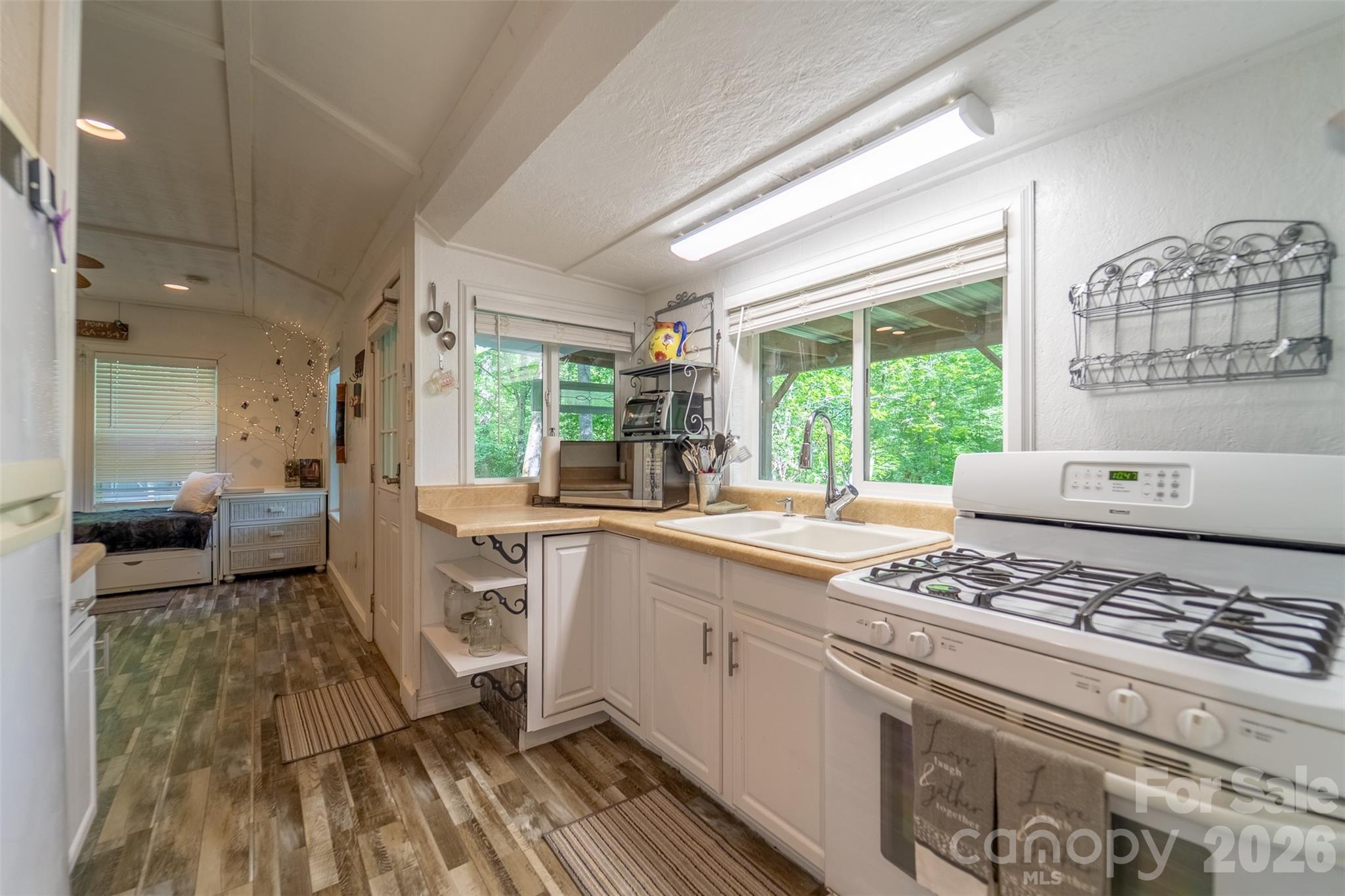 283 Briggs Cove Road Robbinsville NC 28771