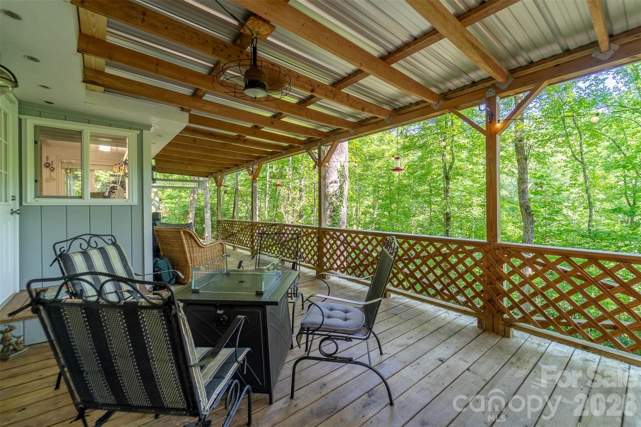283 Briggs Cove Road Robbinsville NC 28771