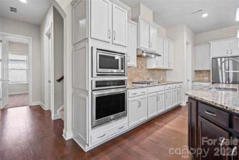 1021 Torrens Drive Wesley Chapel NC 28110