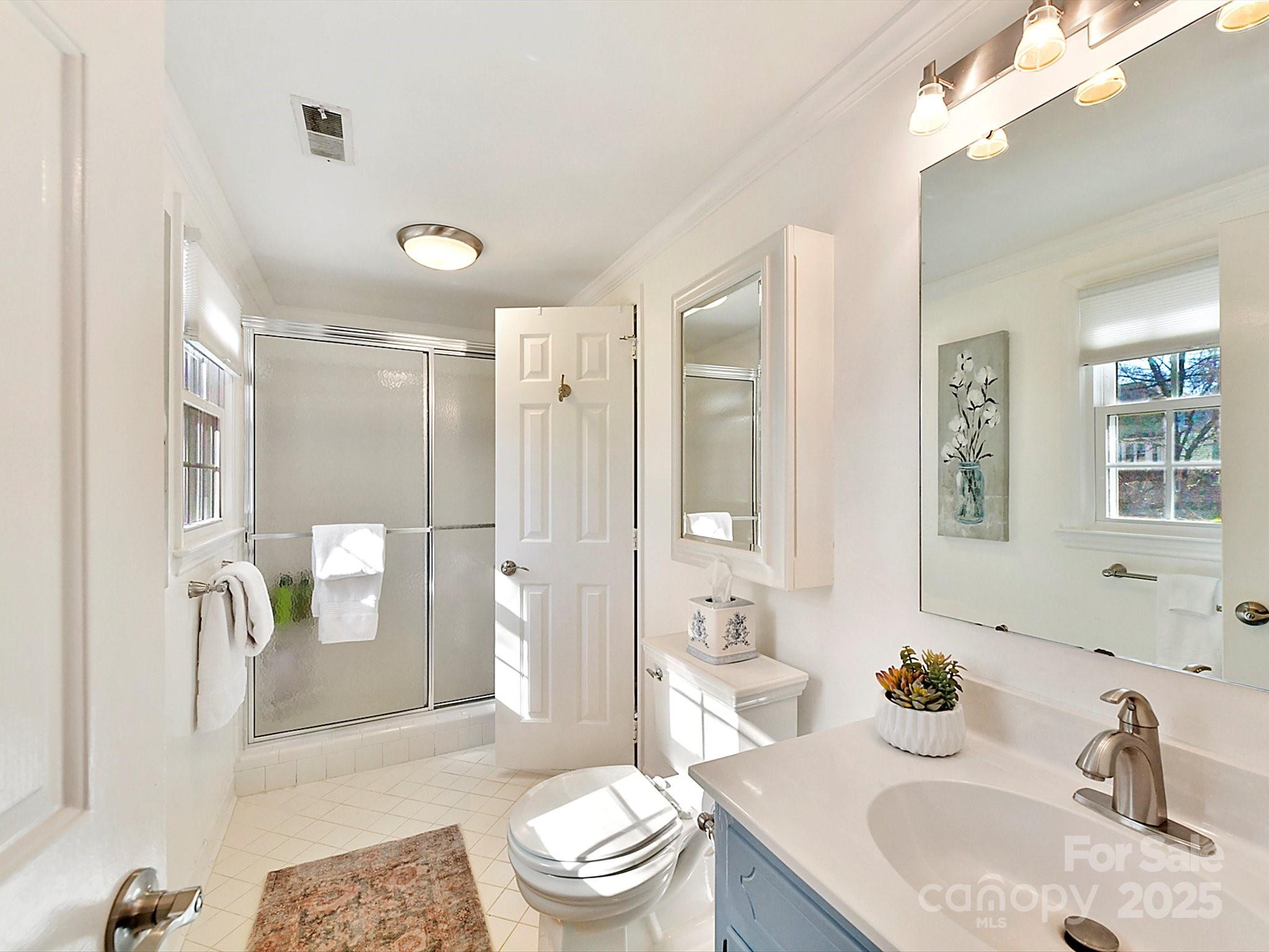 2410 Hopecrest Drive Charlotte NC 28210