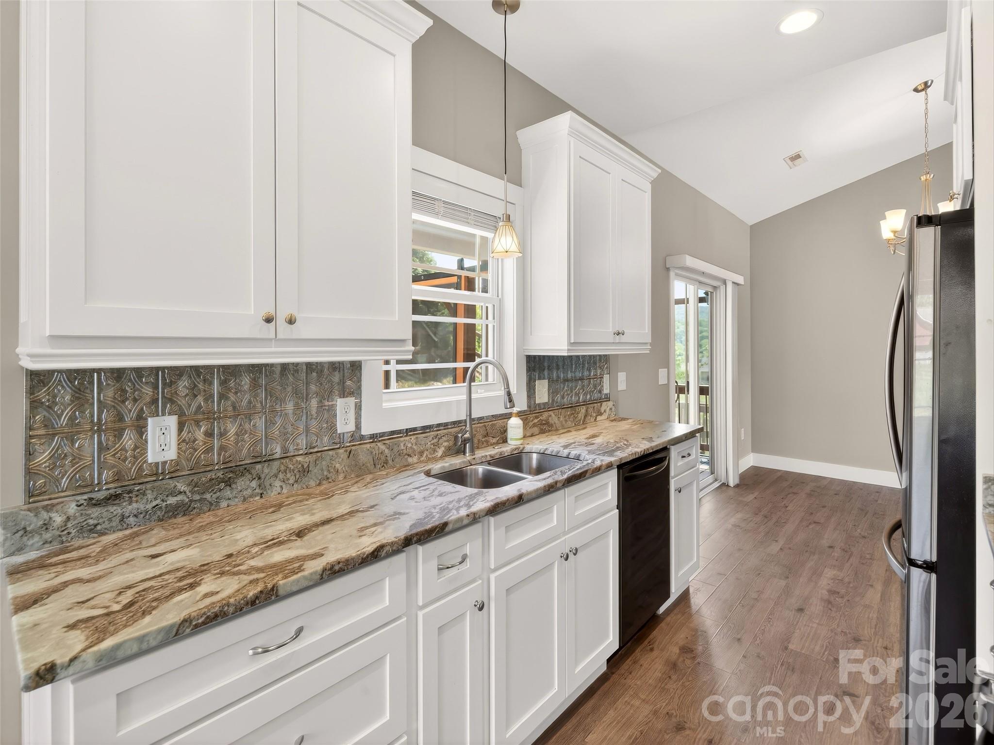 133 Asher Lane Etowah NC 28729
