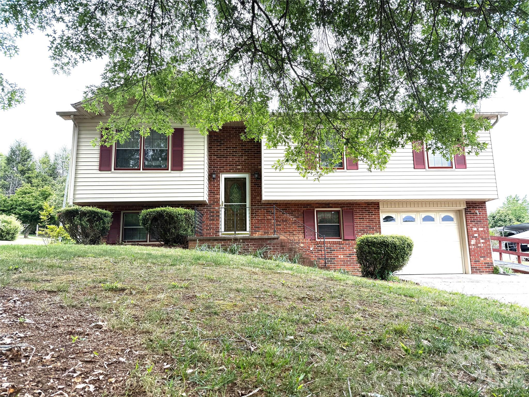 2848 Wendell Street Lenoir NC 28645