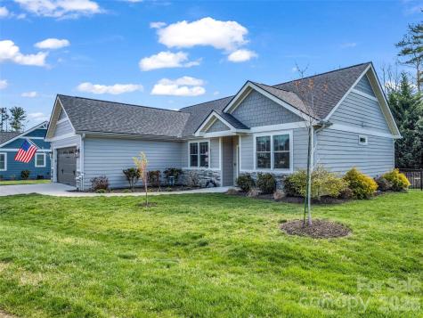 128 Shoeing Box Way Hendersonville NC 28792
