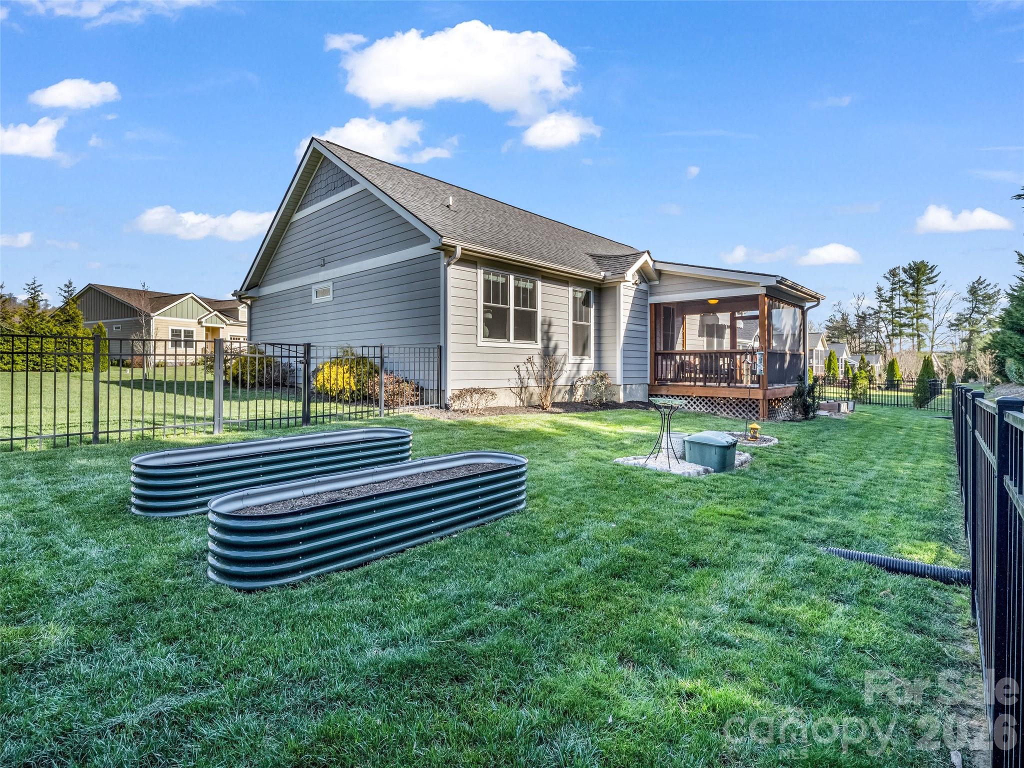 128 Shoeing Box Way Hendersonville NC 28792