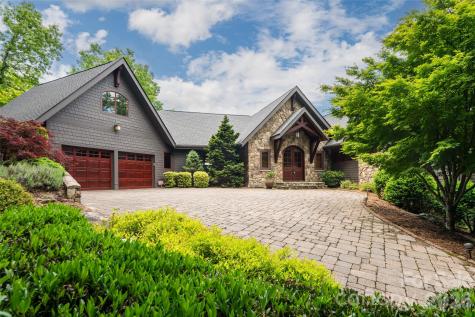 211 Boulder Ridge Drive Hendersonville NC 28792