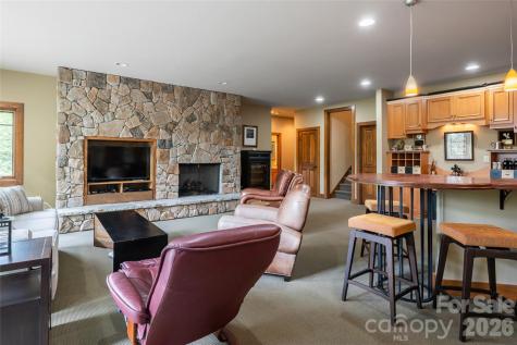 211 Boulder Ridge Drive Hendersonville NC 28792