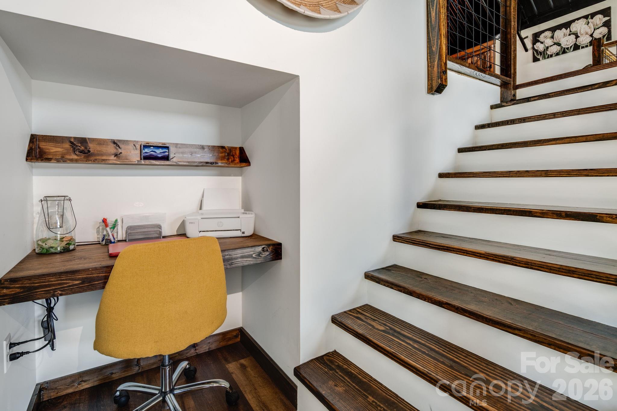 4530 Double Island Road Green Mountain NC 28740