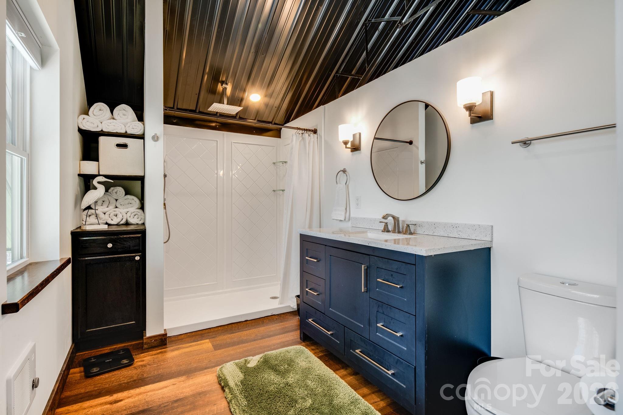 4530 Double Island Road Green Mountain NC 28740