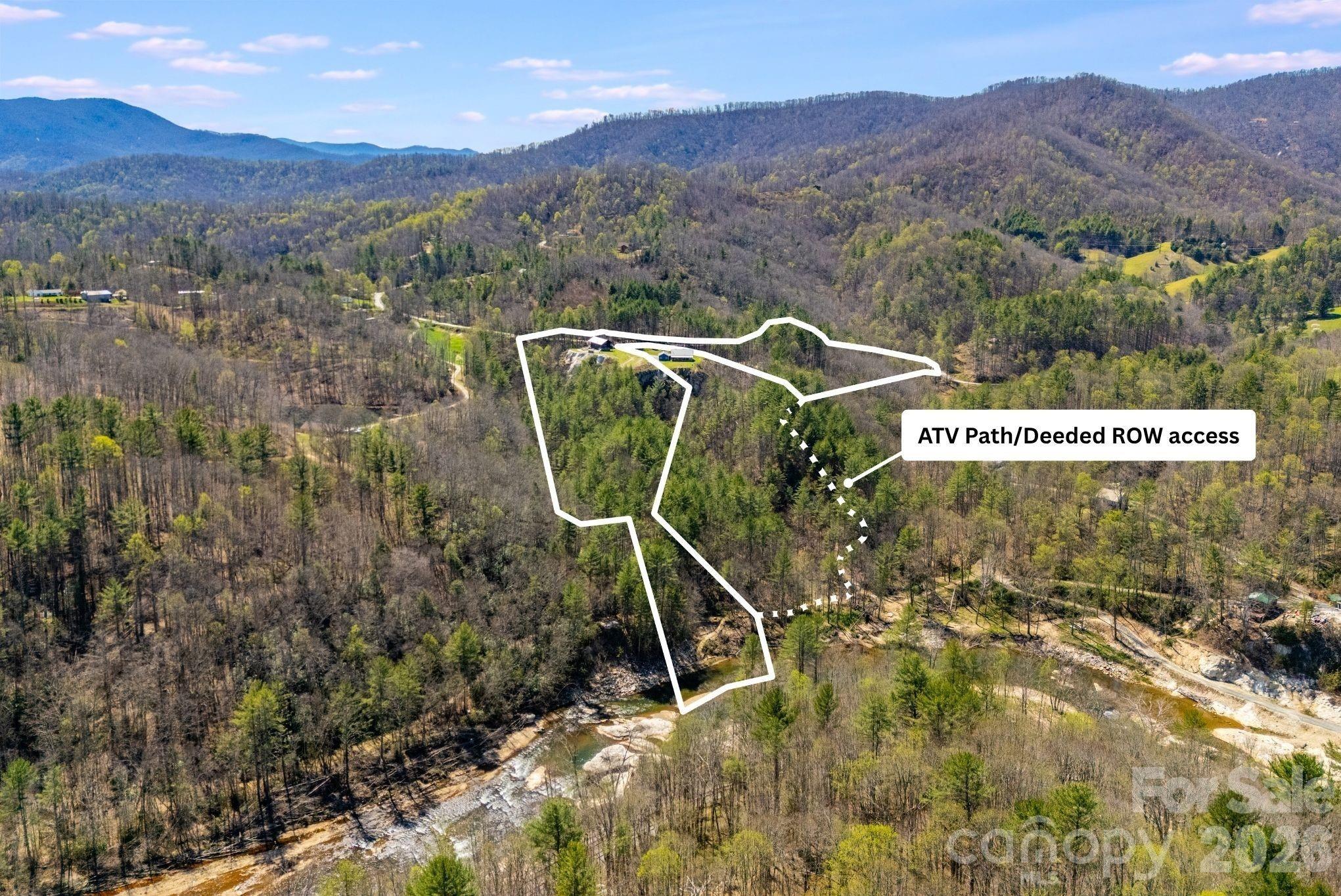 4530 Double Island Road Green Mountain NC 28740