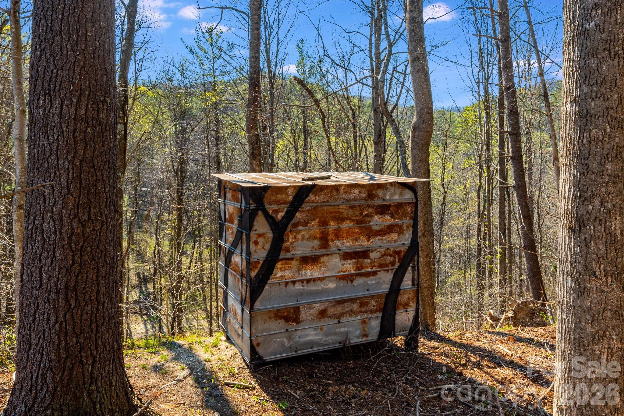 4530 Double Island Road Green Mountain NC 28740