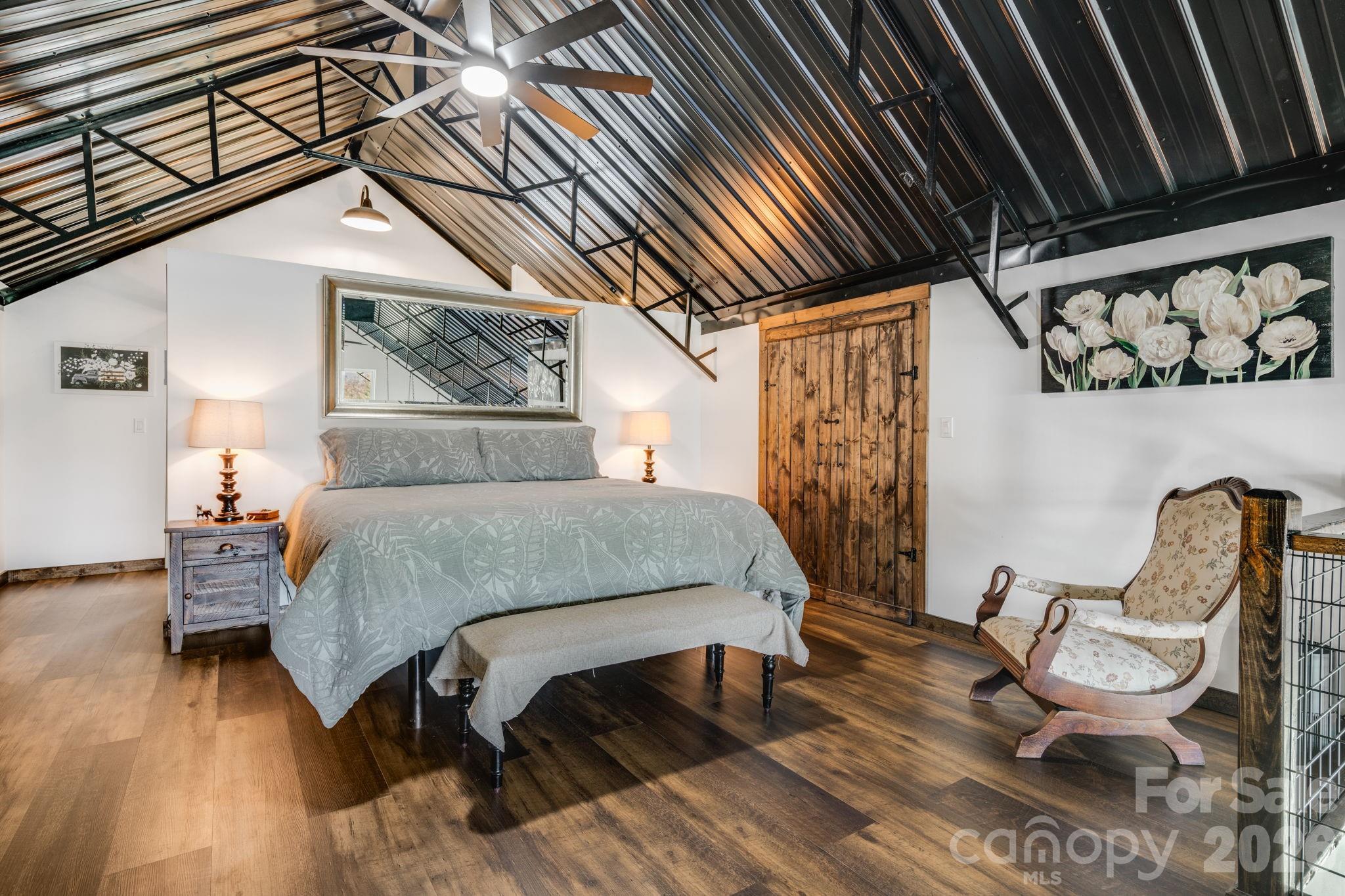 4530 Double Island Road Green Mountain NC 28740
