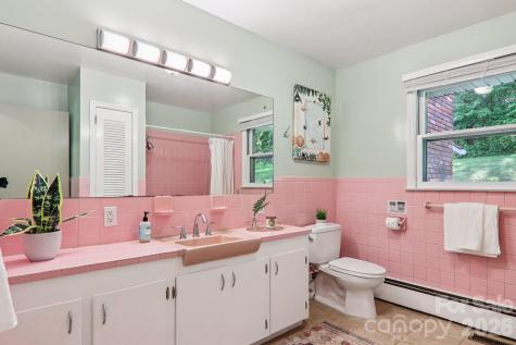 324 Old Leicester Highway Asheville NC 28806