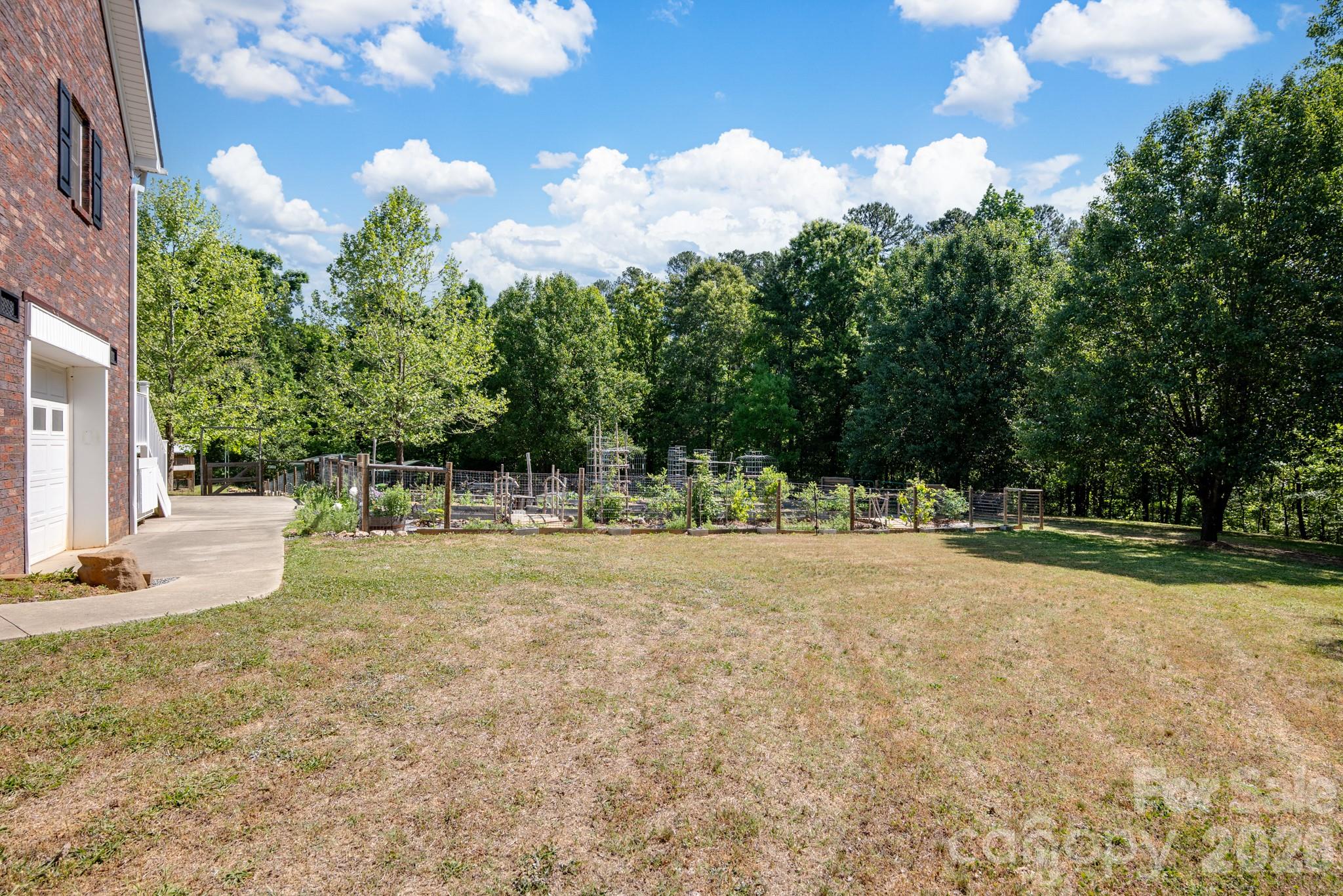 2508 Forrestbrook Drive Kannapolis NC 28083