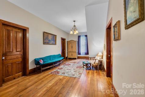 305 Ficker Circle Hendersonville NC 28739