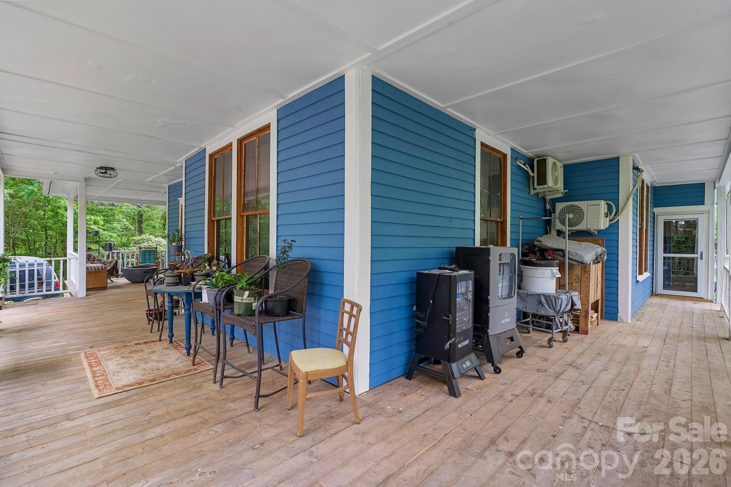 305 Ficker Circle Hendersonville NC 28739