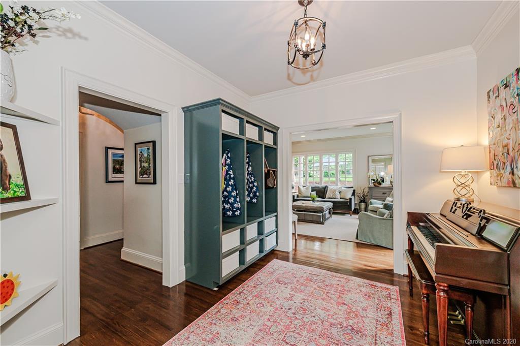2821 Hampton Avenue Charlotte NC 28207