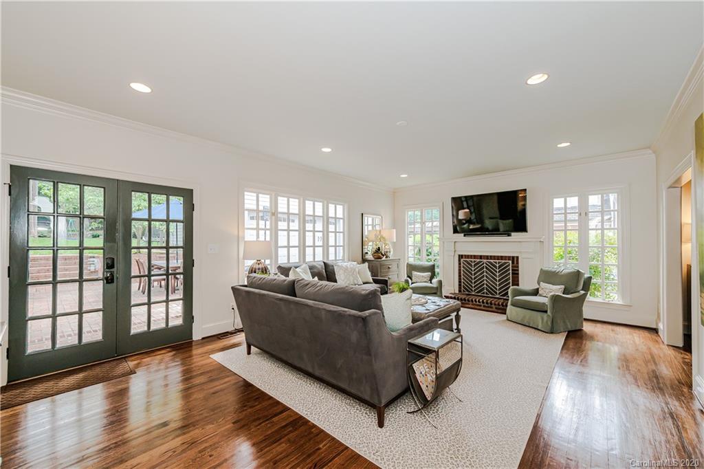 2821 Hampton Avenue Charlotte NC 28207