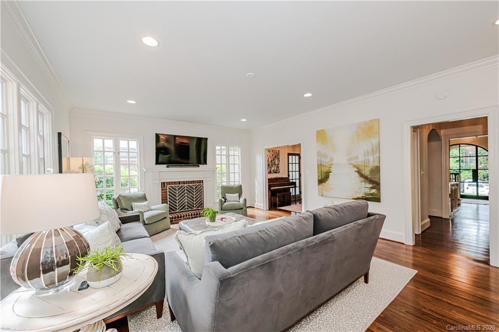 2821 Hampton Avenue Charlotte NC 28207