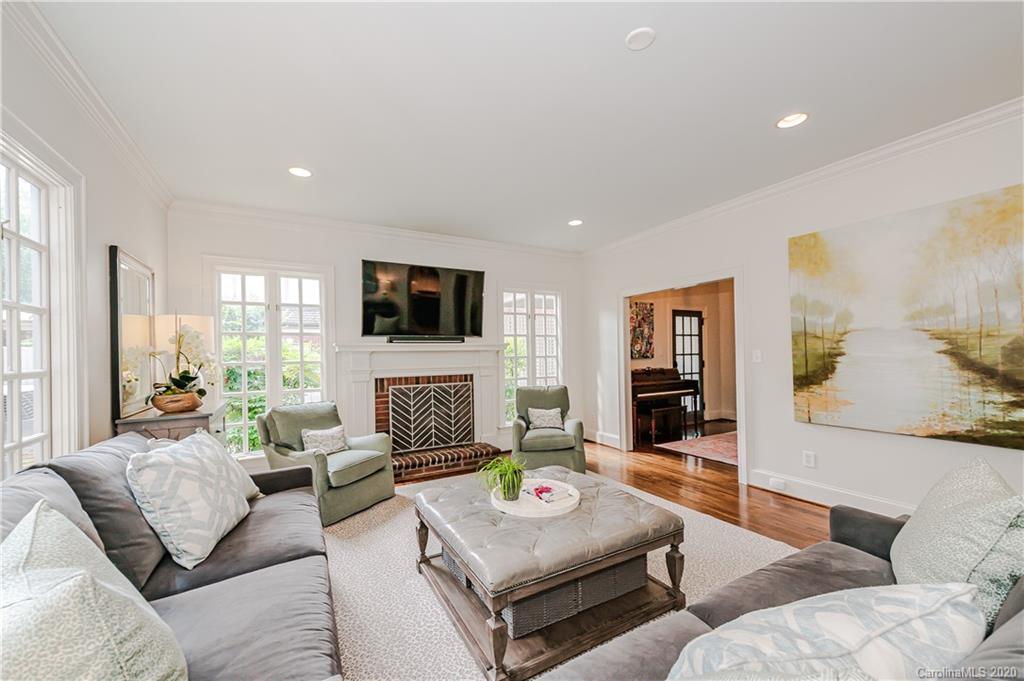 2821 Hampton Avenue Charlotte NC 28207
