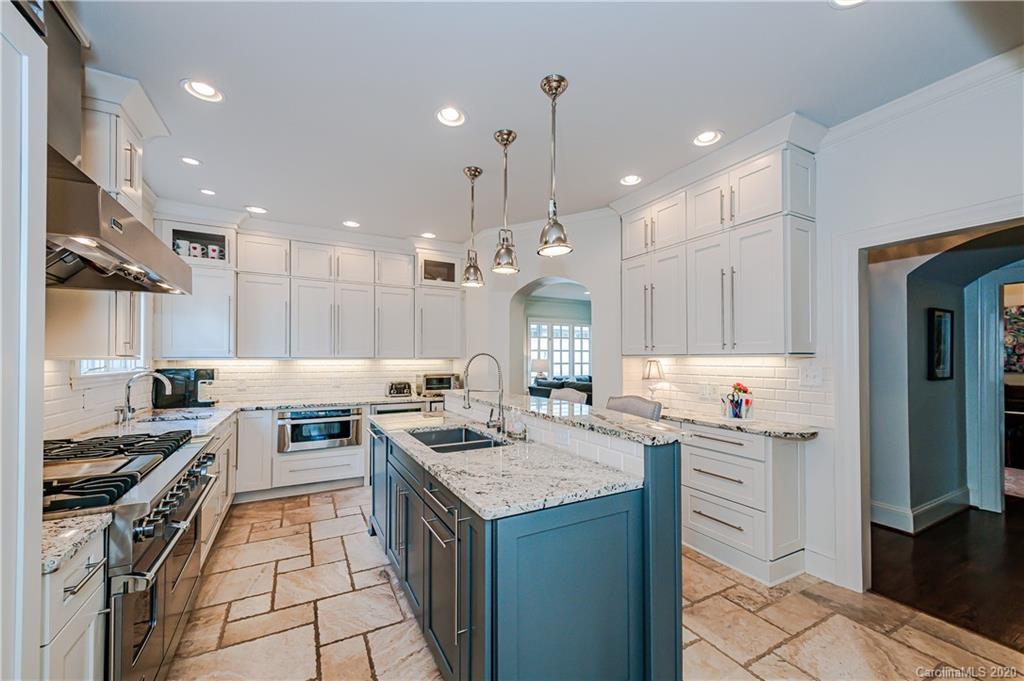 2821 Hampton Avenue Charlotte NC 28207