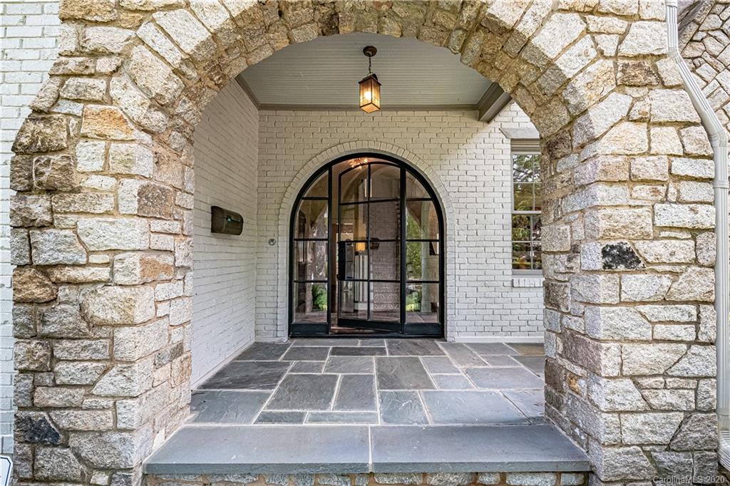 2821 Hampton Avenue Charlotte NC 28207