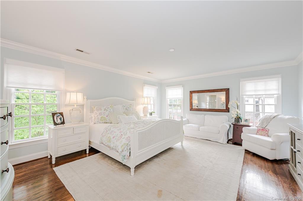 2821 Hampton Avenue Charlotte NC 28207