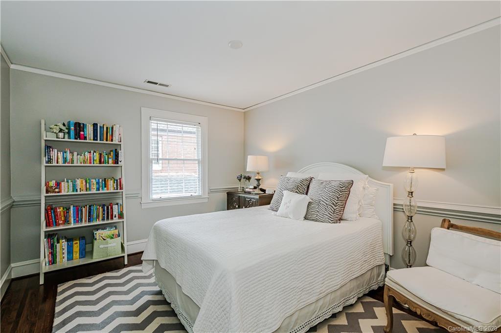 2821 Hampton Avenue Charlotte NC 28207