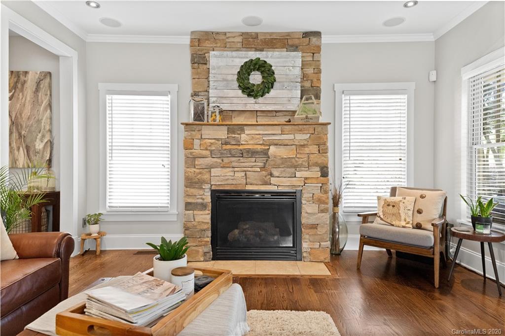407 Heathcliff Street Charlotte NC 28208
