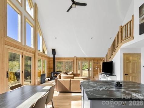 194 Fox Run Road Canton NC 28716