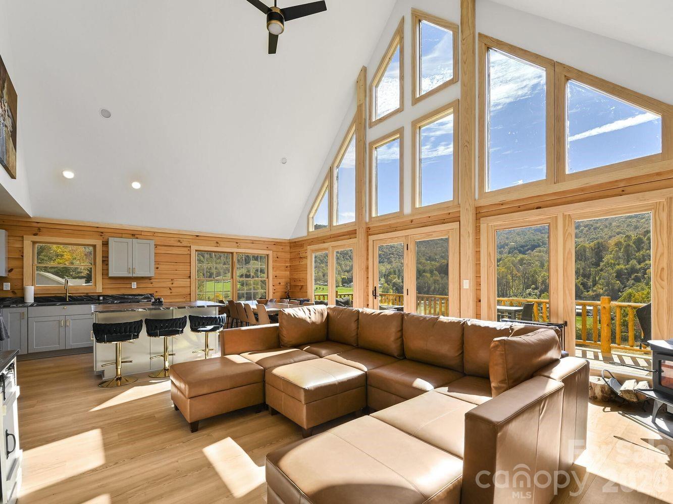194 Fox Run Road Canton NC 28716