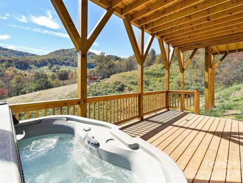 194 Fox Run Road Canton NC 28716
