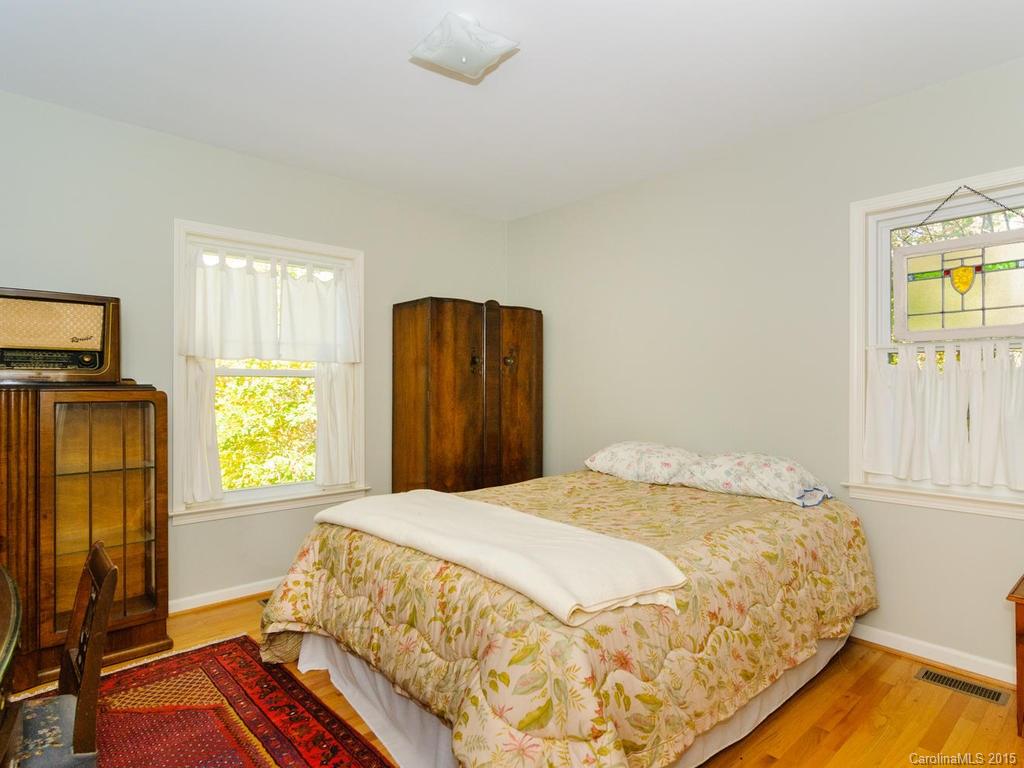 37 Smokey Mountain Drive Swannanoa NC 28778