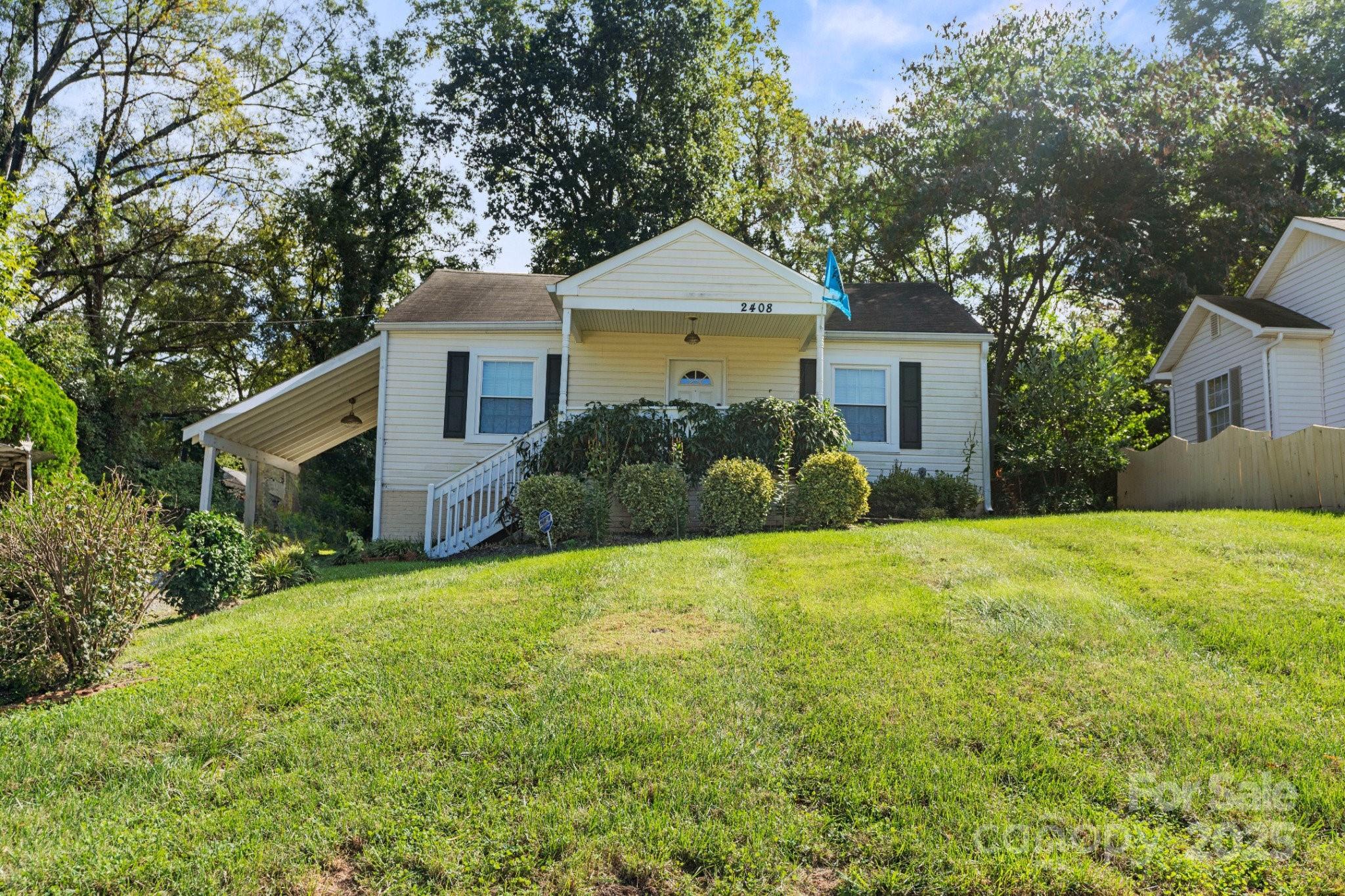 2408 Pinckney Avenue Charlotte NC 28205